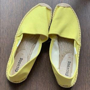 NWOT soludos flat